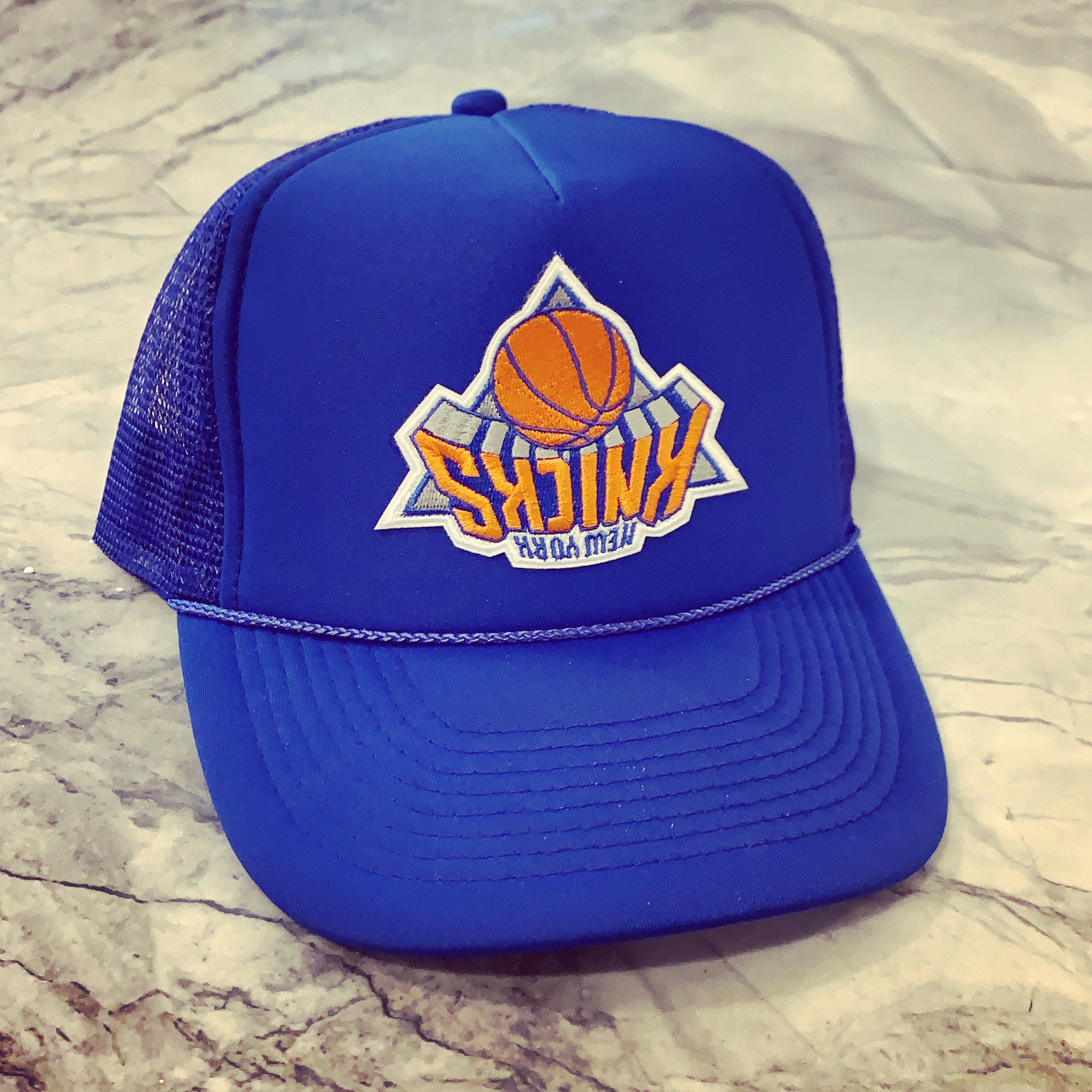 Knicks trucker online hat